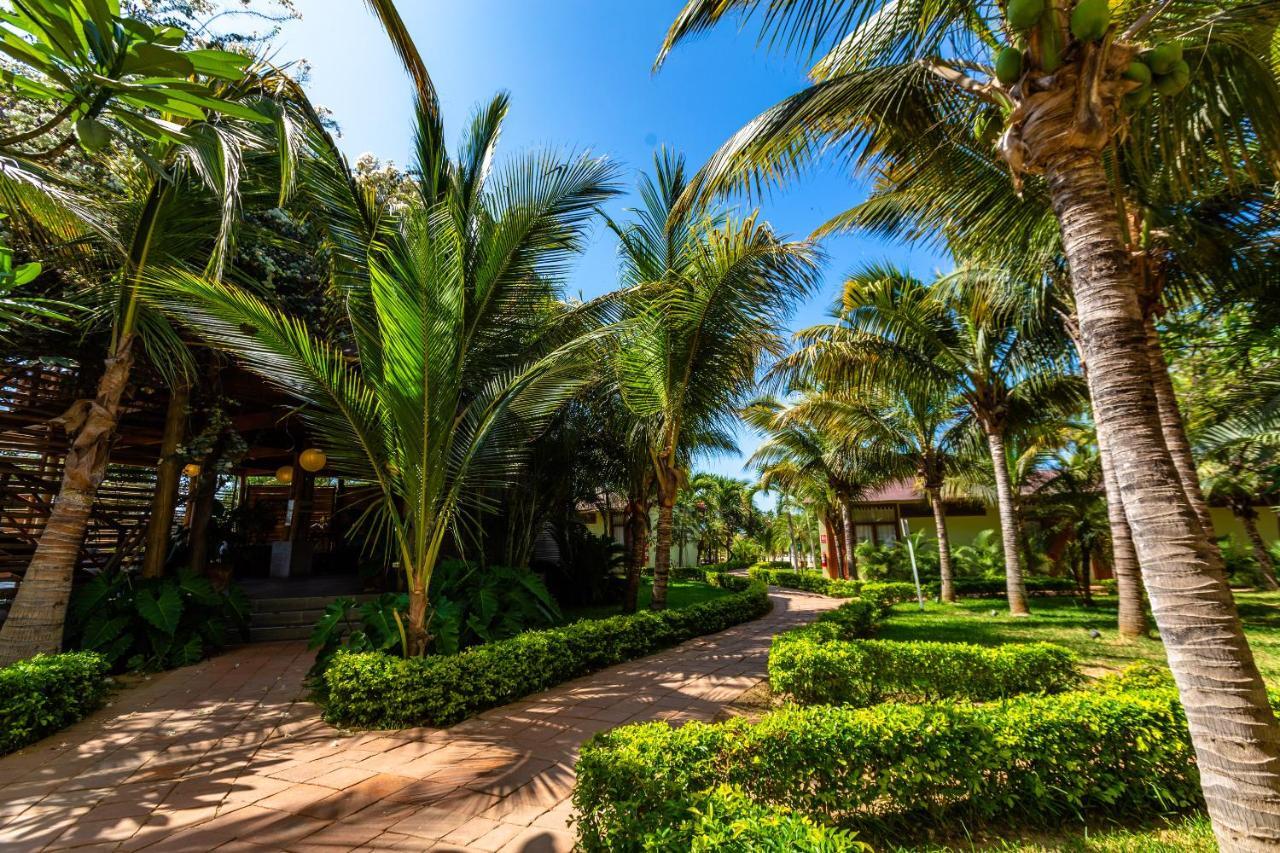Hotel Punta Camaron Bungalows & Suites Zorritos Kültér fotó